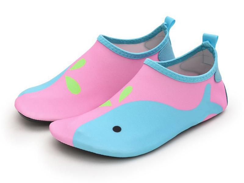Slip-resistant swimming shoes on wet tiles